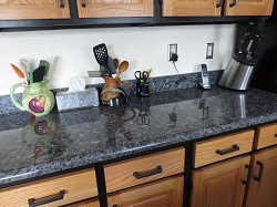 Pleasingly clean kitchen countertop